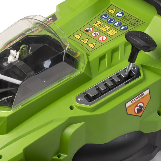 Газонокосилка аккумуляторная PLM20 Procraft Universal (40В/2*20В, 3300 об/мин, 35 л, без АКБ)